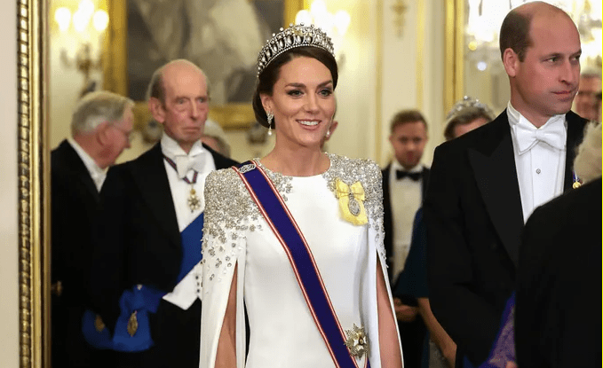Kate Middleton Wears Sparkling Tiara For Charles’ First State Banquet As King