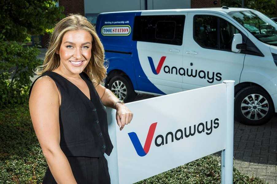 Pearson takes to the field for Vanaways sales team