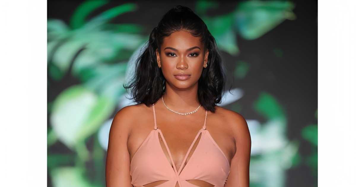 Pregnant Chanel Iman Walks The Runway At The Miami Swim Week; Shows Off Baby Bump