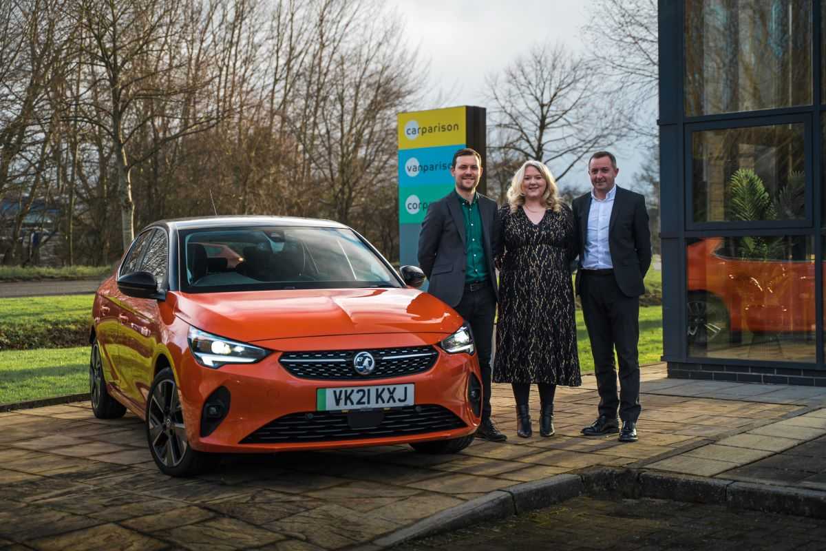 Corparison signs up with Carwow for sal sac