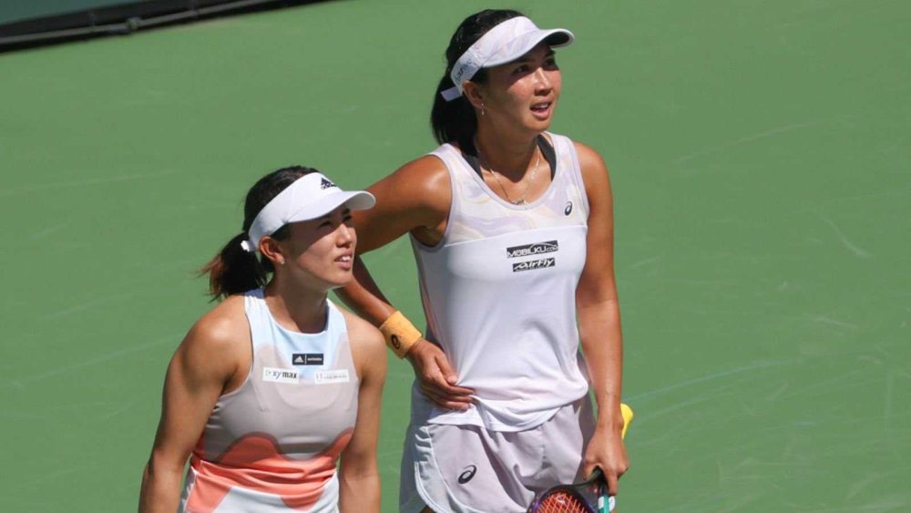 French Open Doubles Pair Disqualifies After Striking Ball Girl Between Points