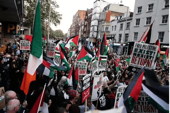 Foreign Nationals Under Threat Of Visa Revocation For Anti-Semitic Behaviour