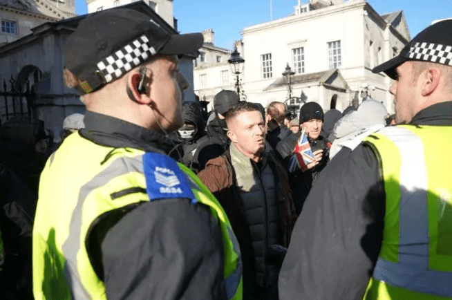 Police Arrest Suspected Knifeman During Far-right Chaos As Fights Break Out In London