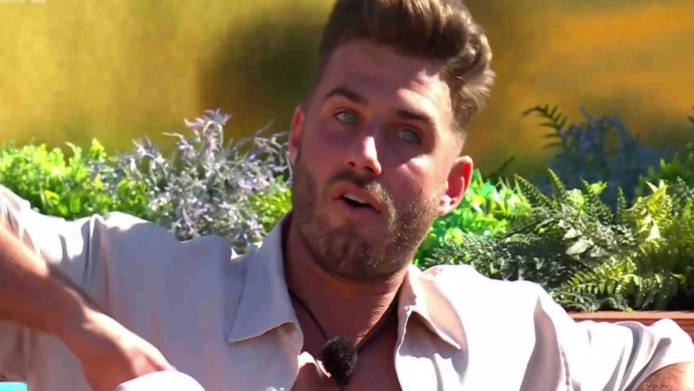 Love Island All Stars in first shock recoupling as newcomer Joshua Ritchie ‘sparks feud with rival’