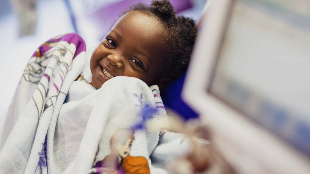 Little girl, 5, gets life-saving transplant thanks to ‘guardian angel’ who agreed to SWAP her kidney