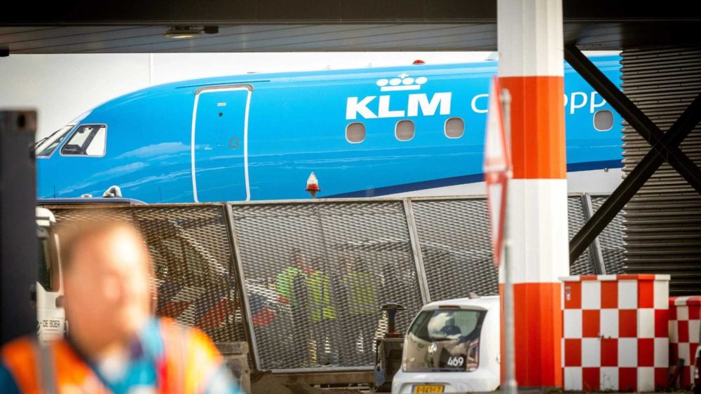 Person killed at Amsterdam airport was airline employee who ‘intentionally climbed into jet engine’