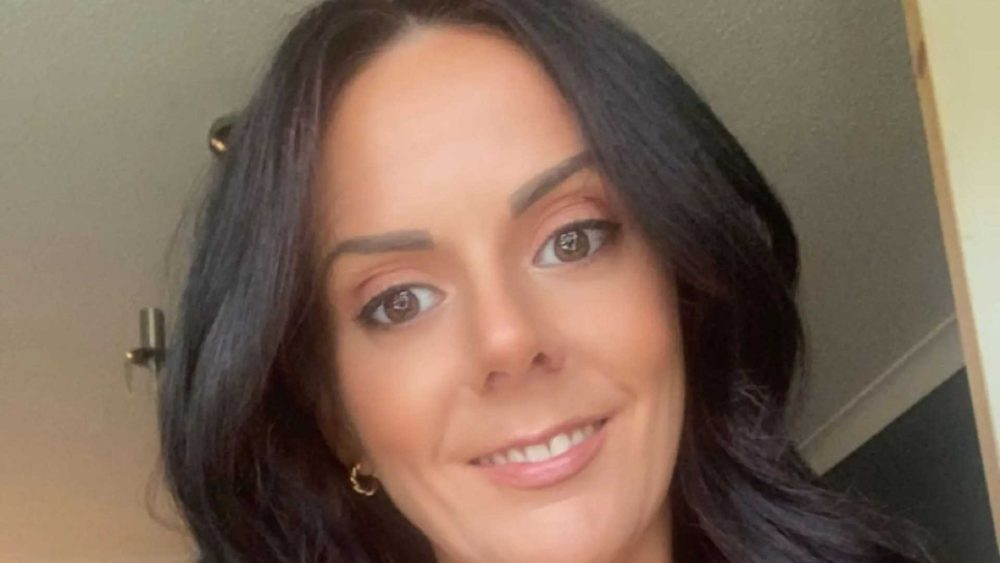 Mum, 37, collapsed unconscious days after family picnic left her with ‘excruciating pain worse than childbirth’