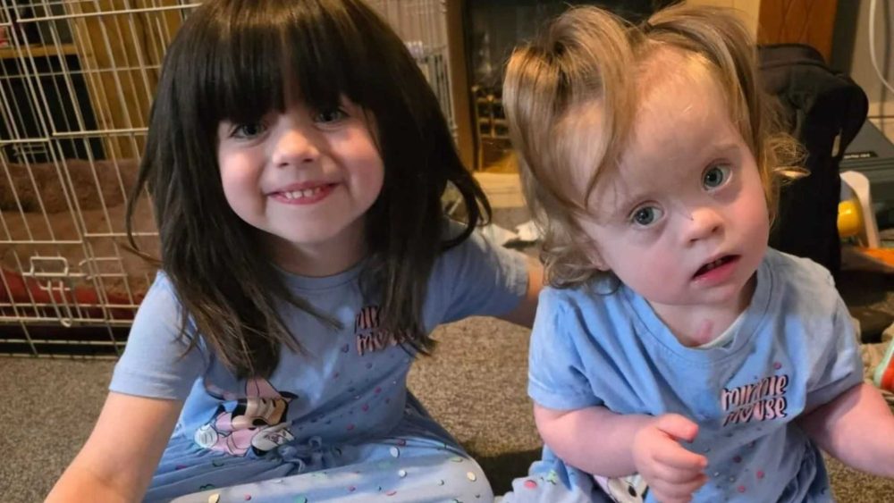 My beautiful babies were BOTH diagnosed with cancer after I spotted bloated tummy… I was told to have ‘one last cuddle’